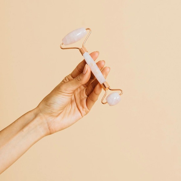 Rose Quartz Facial Roller by Grace & Stella in Pink and Rose Gold - Picture 4 of 13